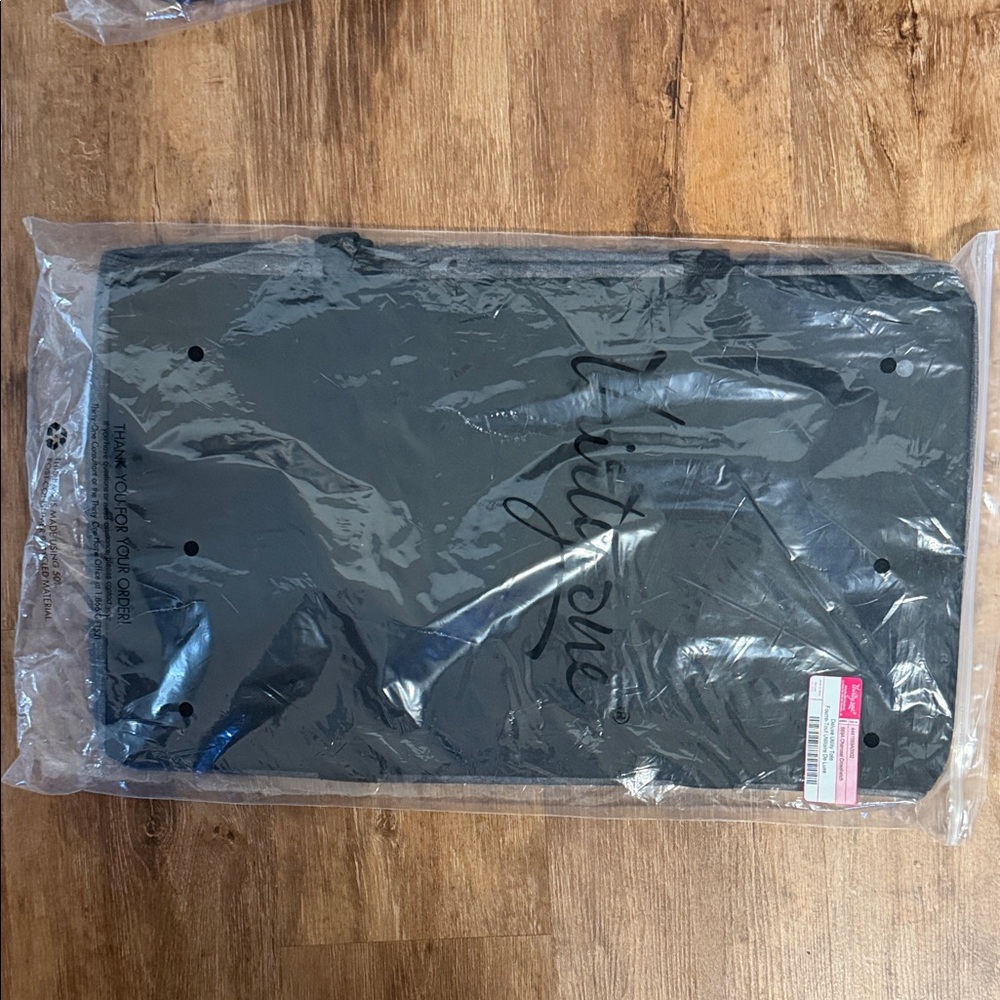 Thirty-One Black deluxe utility Organizer